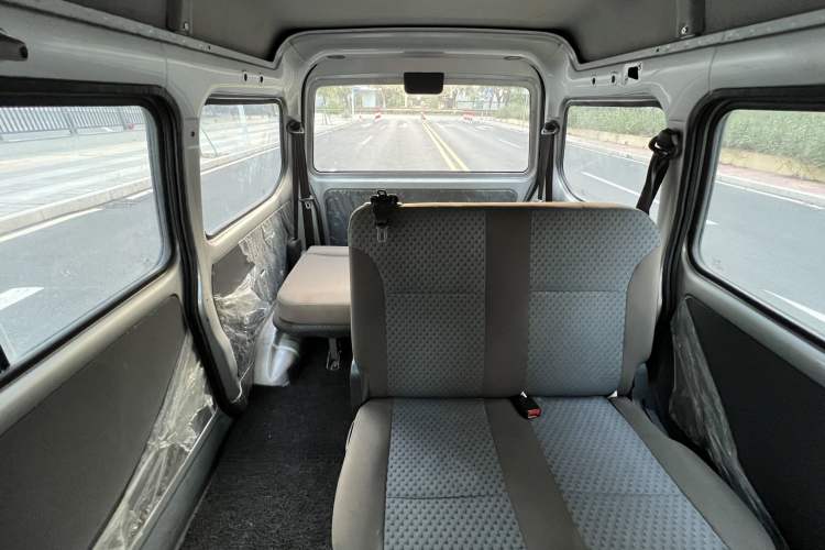 Used Wuling Zhiguang 2020 1.2L Practical Model China VI LSI Interior 6