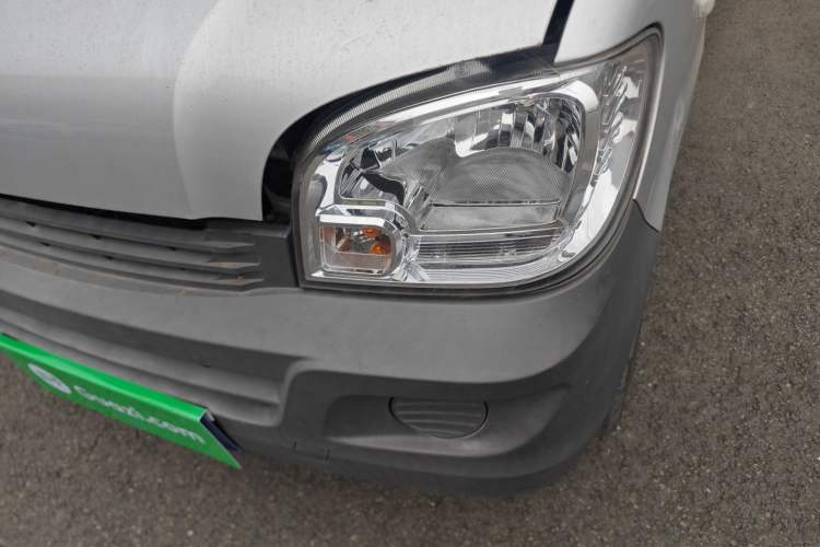 Used Wuling Zhiguang 2020 1.2L Practical Model China VI LSI Left Front Headlight