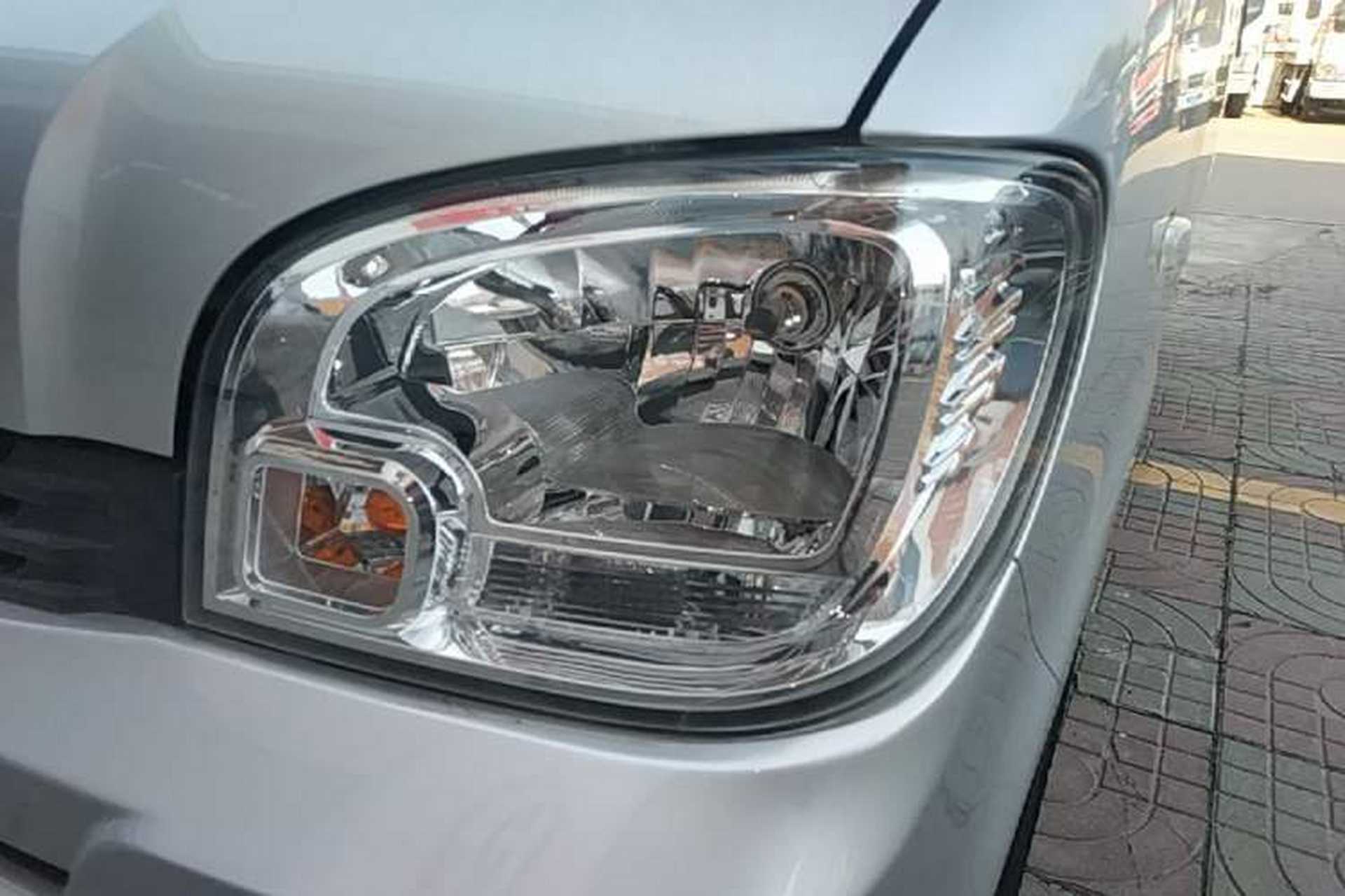Used Wuling Zhiguang 2020 1.2L Practical Model China VI LSI Left Front Headlight