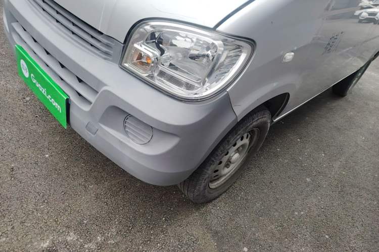 Used Wuling Zhiguang 2020 1.2L Practical Model China VI LSI Left Front Headlight