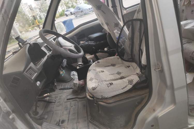 Used Wuling Zhiguang 2020 1.2L Practical Model China VI LSI Left Front Seat
