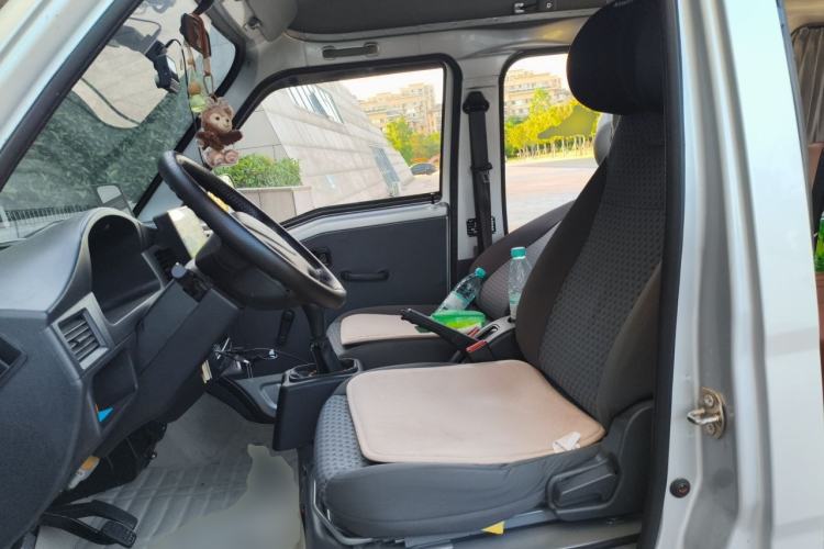 Used Wuling Zhiguang 2020 1.2L Practical Model China VI LSI Left Front Seat