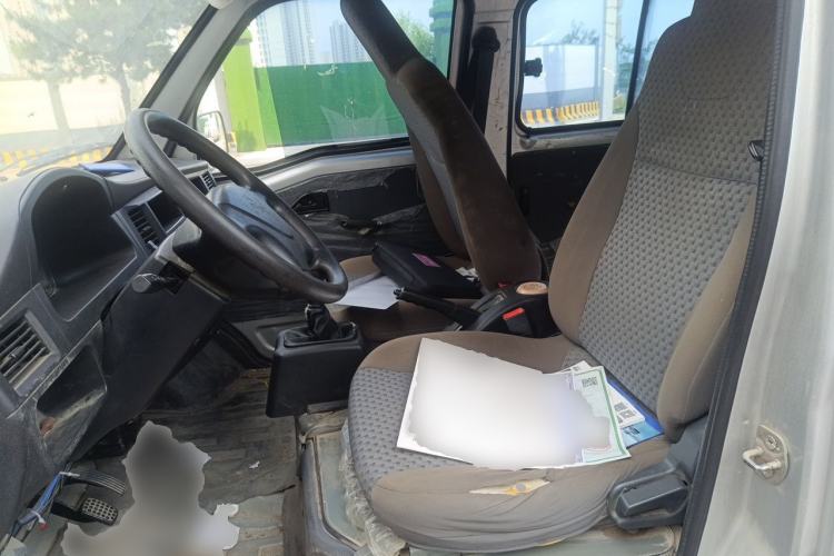 Used Wuling Zhiguang 2020 1.2L Practical Model China VI LSI Left Front Seat