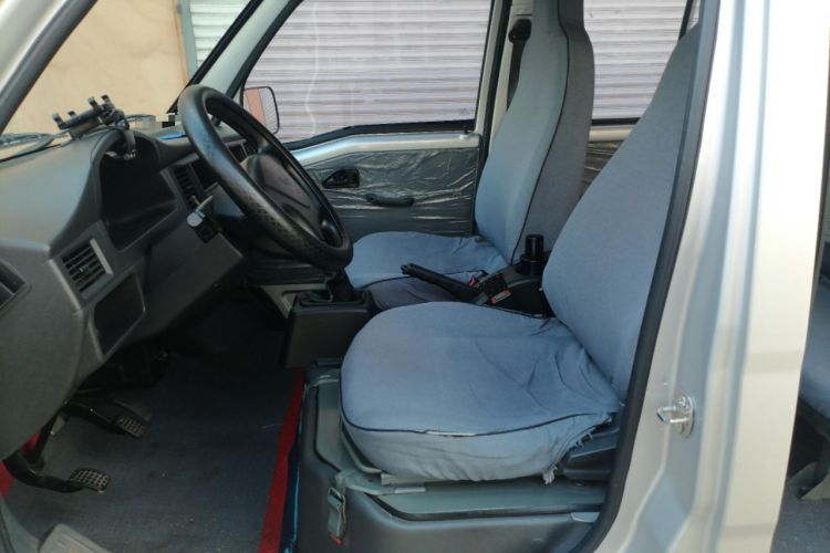 Used Wuling Zhiguang 2020 1.2L Practical Model China VI LSI Left Front Seat