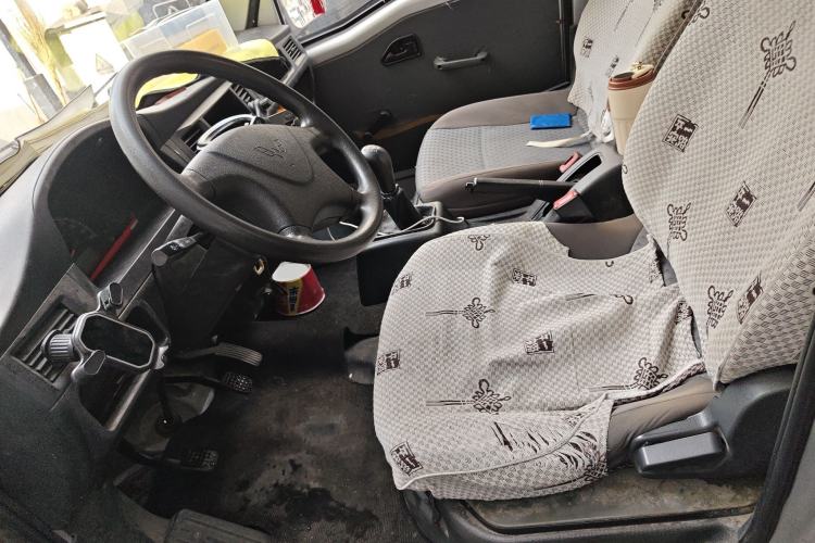 Used Wuling Zhiguang 2020 1.2L Practical Model China VI LSI Left Front Seat