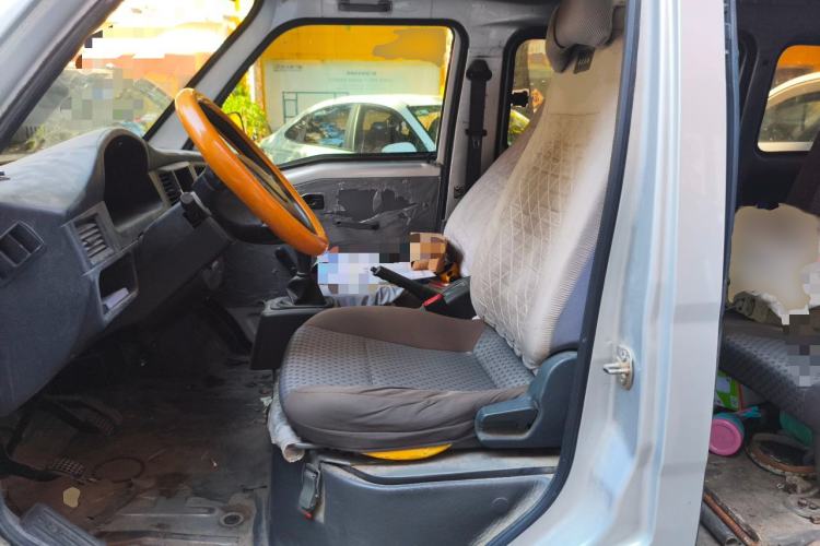 Used Wuling Zhiguang 2020 1.2L Practical Model China VI LSI Left Front Seat
