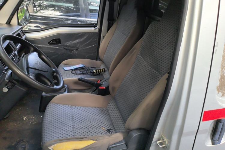 Used Wuling Zhiguang 2020 1.2L Van Utility Model China VI Emission Standard 2 Seats LSI Left Front Seat