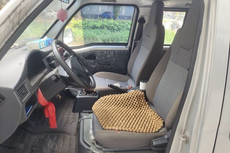 Used Wuling Zhiguang 2020 1.2L Practical Model China VI LSI Left Front Seat