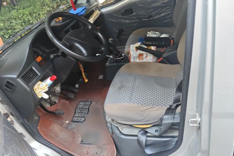 Used Wuling Zhiguang 2020 1.2L Practical Model China VI LSI Left Front Seat