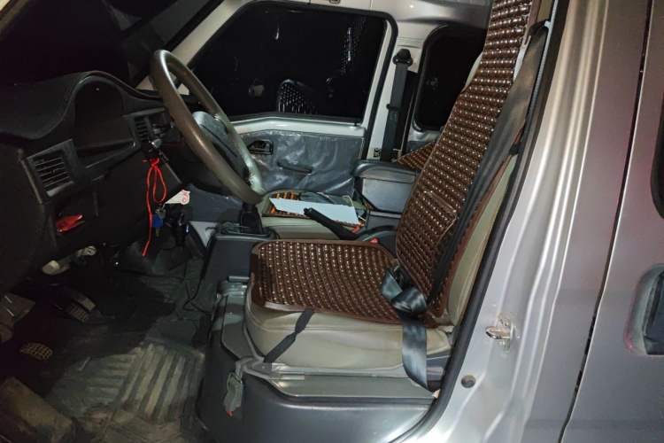 Used Wuling Zhiguang 2020 1.2L Practical Model China VI LSI Left Front Seat