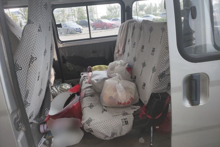 Used Wuling Zhiguang 2020 1.2L Practical Model China VI LSI Left Rear Seat