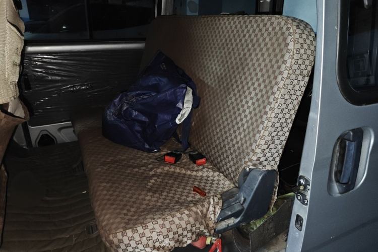 Used Wuling Zhiguang 2020 1.2L Practical Model China VI LSI Left Rear Seat
