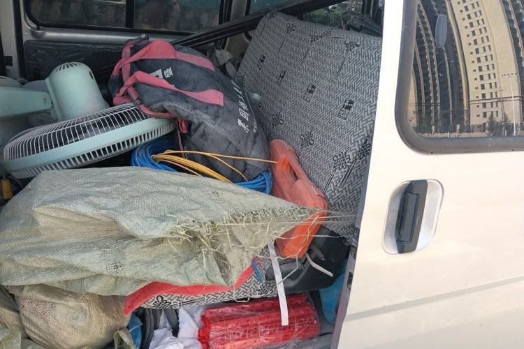 Used Wuling Zhiguang 2020 1.2L Practical Model China VI LSI Left Rear Seat