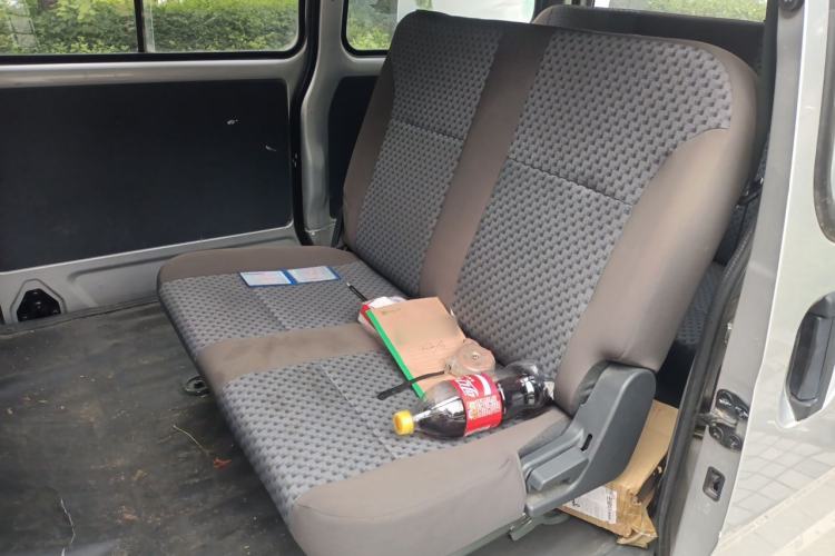 Used Wuling Zhiguang 2020 1.2L Practical Model China VI LSI Left Rear Seat