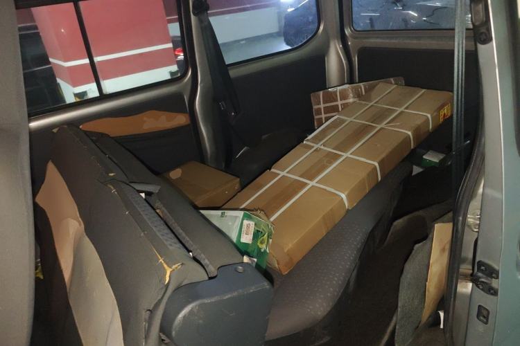 Used Wuling Zhiguang 2020 1.2L Practical Model China VI LSI Left Rear Seat