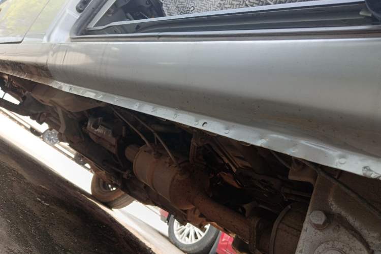 Used Wuling Zhiguang 2020 1.2L Practical Model China VI LSI Left Side Sill