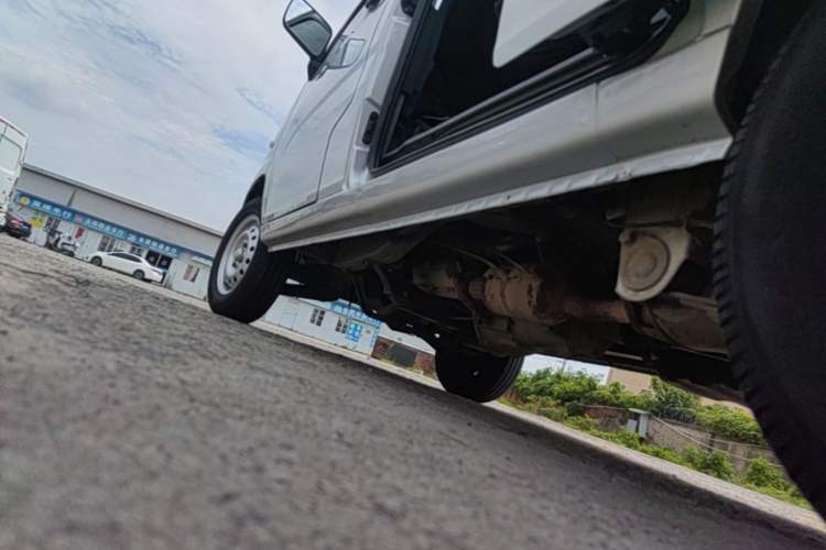 Used Wuling Zhiguang 2020 1.2L Practical Model China VI LSI Left Side Sill