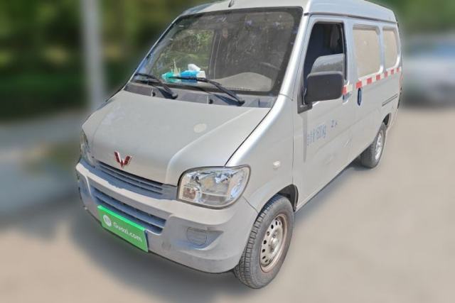 Used Wuling Zhiguang 2020 1.2L Van Utility Model China VI Emission Standard 2 Seats LSI