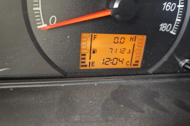 Used Wuling Zhiguang 2020 1.2L Practical Model China VI LSI Odometer Close Up