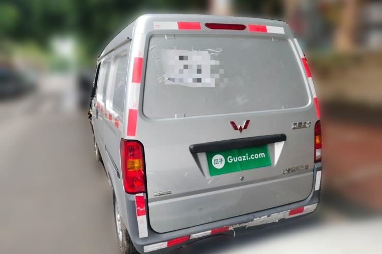 Used Wuling Zhiguang 2020 1.2L Van Utility Model China VI Emission Standard 2 Seats LSI Rear