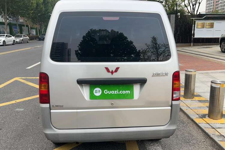 Used Wuling Zhiguang 2020 1.2L Practical Model China VI LSI Rear