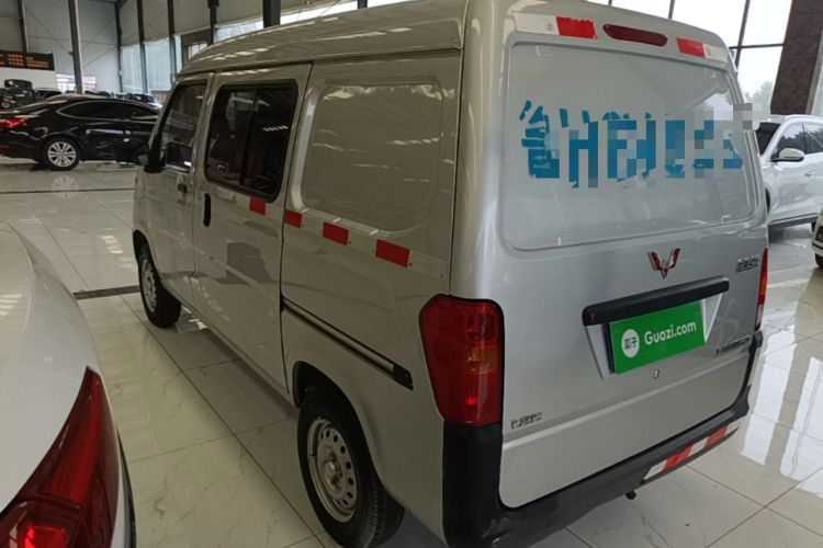 Used Wuling Zhiguang 2020 1.2L Van Utility Model China VI Emission Standard 5-Seater LSI Rear Left 45 Deg