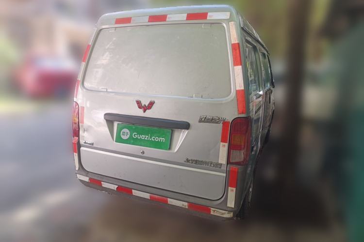 Used Wuling Zhiguang 2020 1.2L Van Utility Model China VI Emission Standard 2 Seats LSI Rear Right 45 Deg