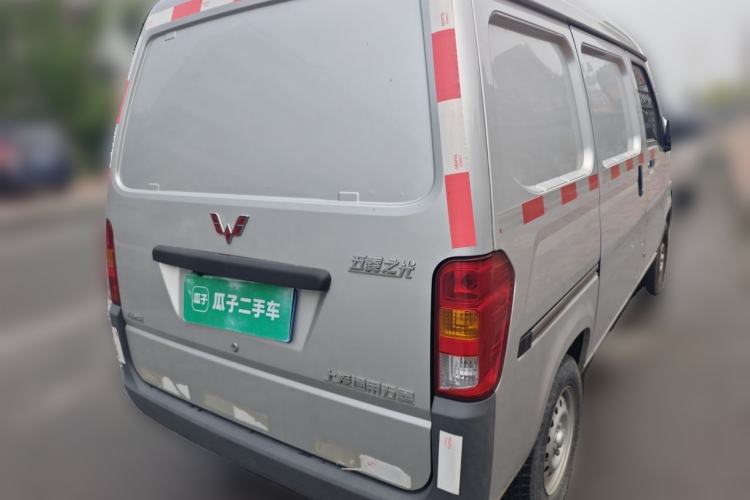 Used Wuling Zhiguang 2020 1.2L Van Utility Model China VI Emission Standard 2 Seats LSI Rear Right 45 Deg