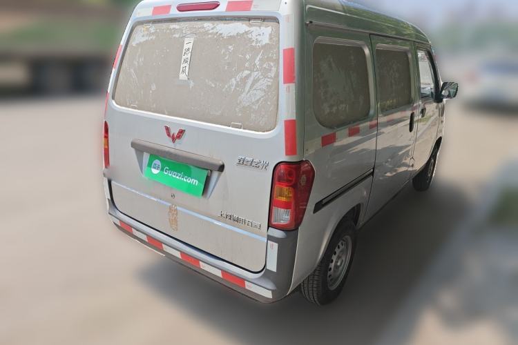 Used Wuling Zhiguang 2020 1.2L Van Utility Model China VI Emission Standard 2 Seats LSI Rear Right 45 Deg