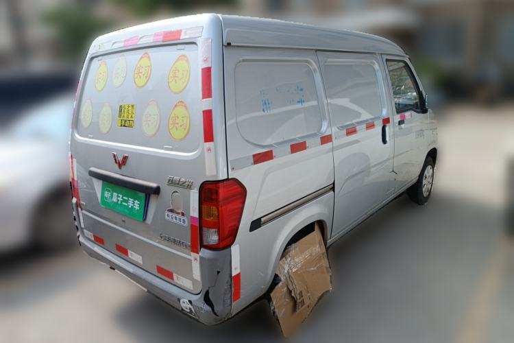 Used Wuling Zhiguang 2020 1.2L Van Utility Model China VI Emission Standard 2 Seats LSI Rear Right 45 Deg