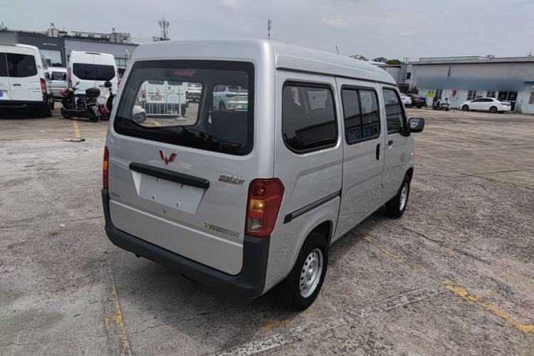 Used Wuling Zhiguang 2020 1.2L Practical Model China VI LSI Rear Right 45 Deg