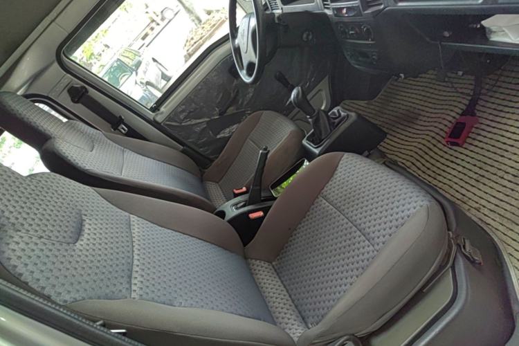 Used Wuling Zhiguang 2020 1.2L Practical Model China VI LSI Right Front Seat