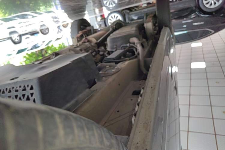 Used Wuling Zhiguang 2020 1.2L Practical Model China VI LSI Right Side Sill