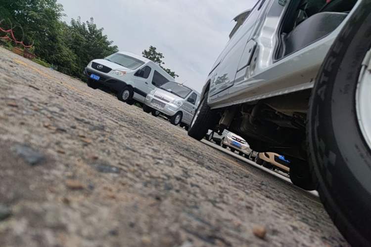 Used Wuling Zhiguang 2020 1.2L Practical Model China VI LSI Right Side Sill