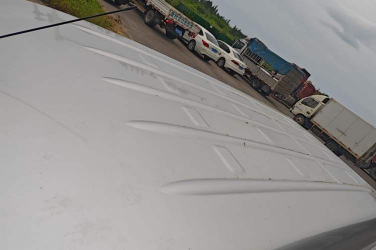 Used Wuling Zhiguang 2020 1.2L Van Utility Model China VI Emission Standard 2 Seats LSI Roof