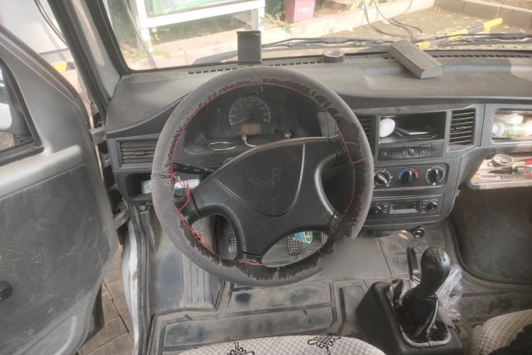 Used Wuling Zhiguang 2020 1.2L Practical Model China VI LSI Steering Wheel