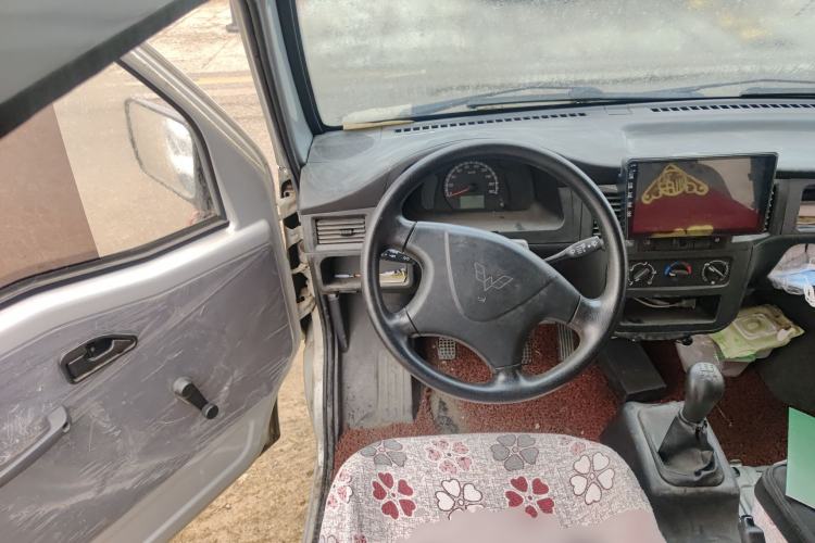 Used Wuling Zhiguang 2020 1.2L Practical Model China VI LSI Steering Wheel
