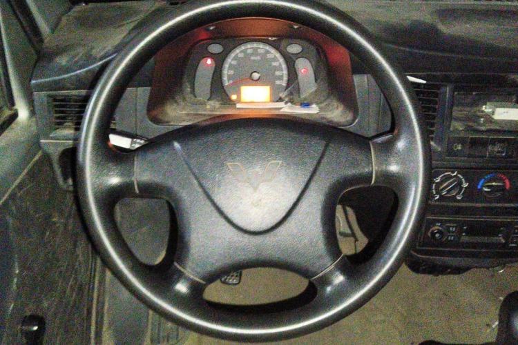 Used Wuling Zhiguang 2020 1.2L Practical Model China VI LSI Steering Wheel