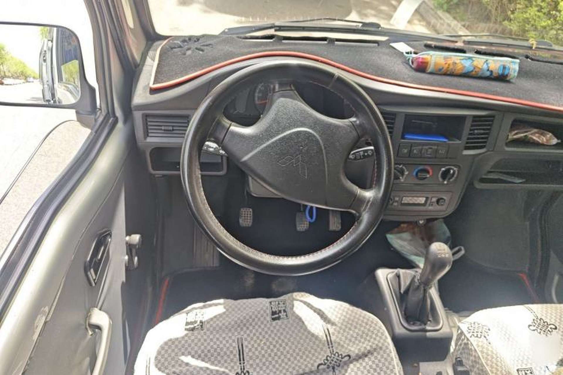 Used Wuling Zhiguang 2020 1.2L Practical Model China VI LSI Steering Wheel