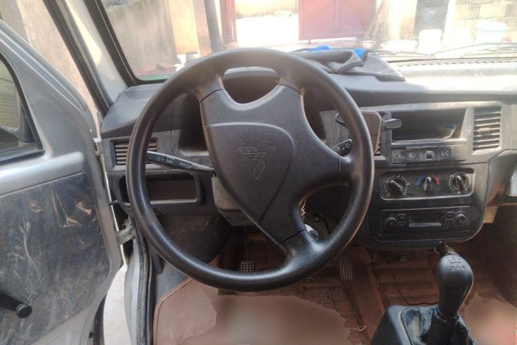 Used Wuling Zhiguang 2020 1.2L Practical Model China VI LSI Steering Wheel