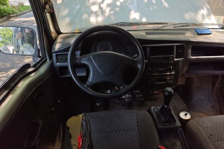 Used Wuling Zhiguang 2020 1.2L Practical Model China VI LSI Steering Wheel