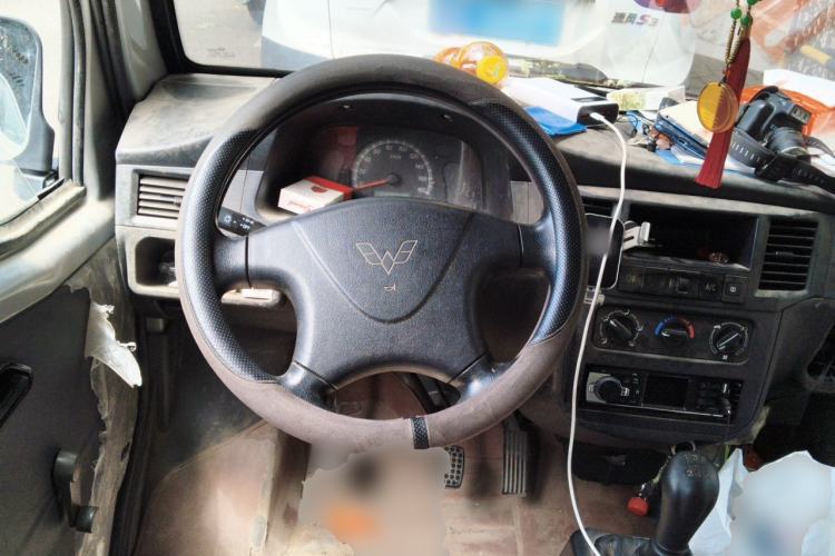 Used Wuling Zhiguang 2020 1.2L Practical Model China VI LSI Steering Wheel