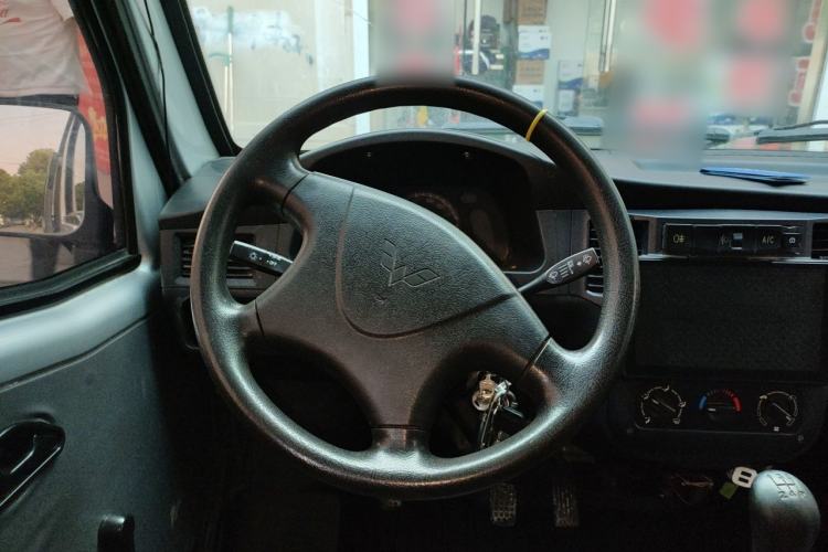 Used Wuling Zhiguang 2020 1.2L Practical Model China VI LSI Steering Wheel