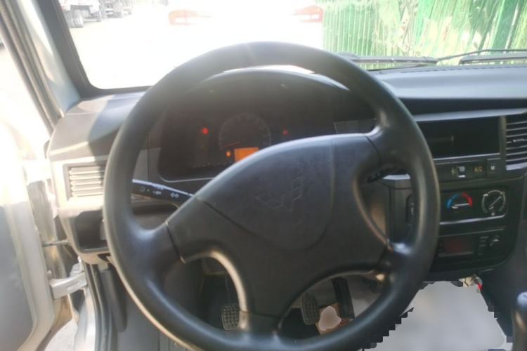 Used Wuling Zhiguang 2020 1.2L Practical Model China VI LSI Steering Wheel