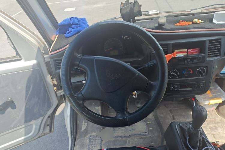 Used Wuling Zhiguang 2020 1.2L Practical Model China VI LSI Steering Wheel