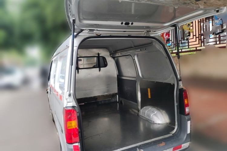 Used Wuling Zhiguang 2020 1.2L Van Utility Model China VI Emission Standard 2 Seats LSI Trunk