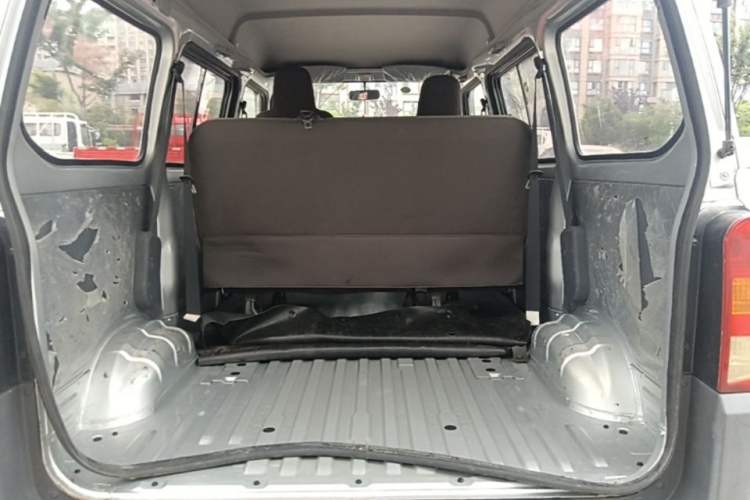 Used Wuling Zhiguang 2020 1.2L Practical Model China VI LSI Trunk