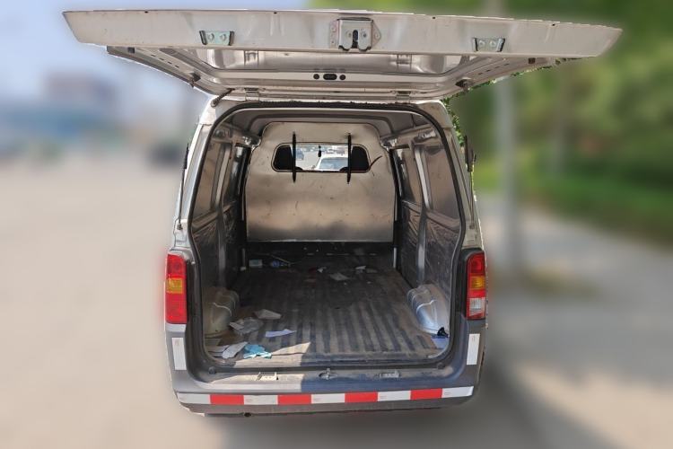 Used Wuling Zhiguang 2020 1.2L Van Utility Model China VI Emission Standard 2 Seats LSI Trunk