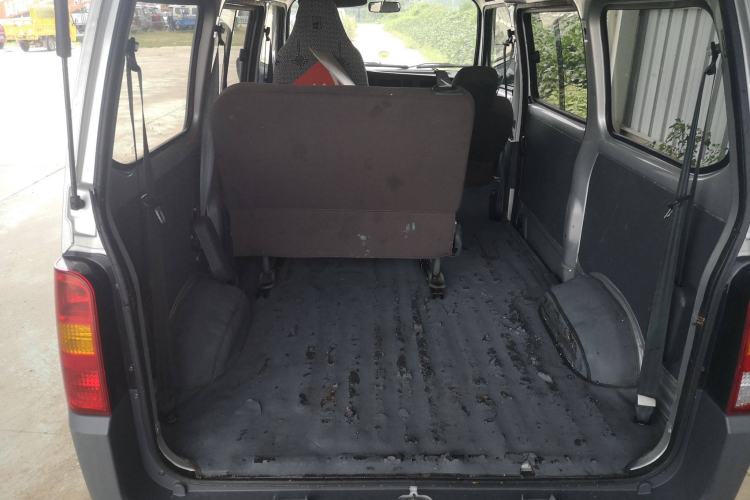 Used Wuling Zhiguang 2020 1.2L Practical Model China VI LSI Trunk