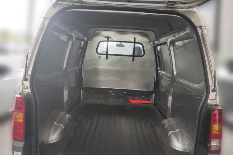 Used Wuling Zhiguang 2020 1.2L Van Utility Model China VI Emission Standard 2 Seats LSI Trunk